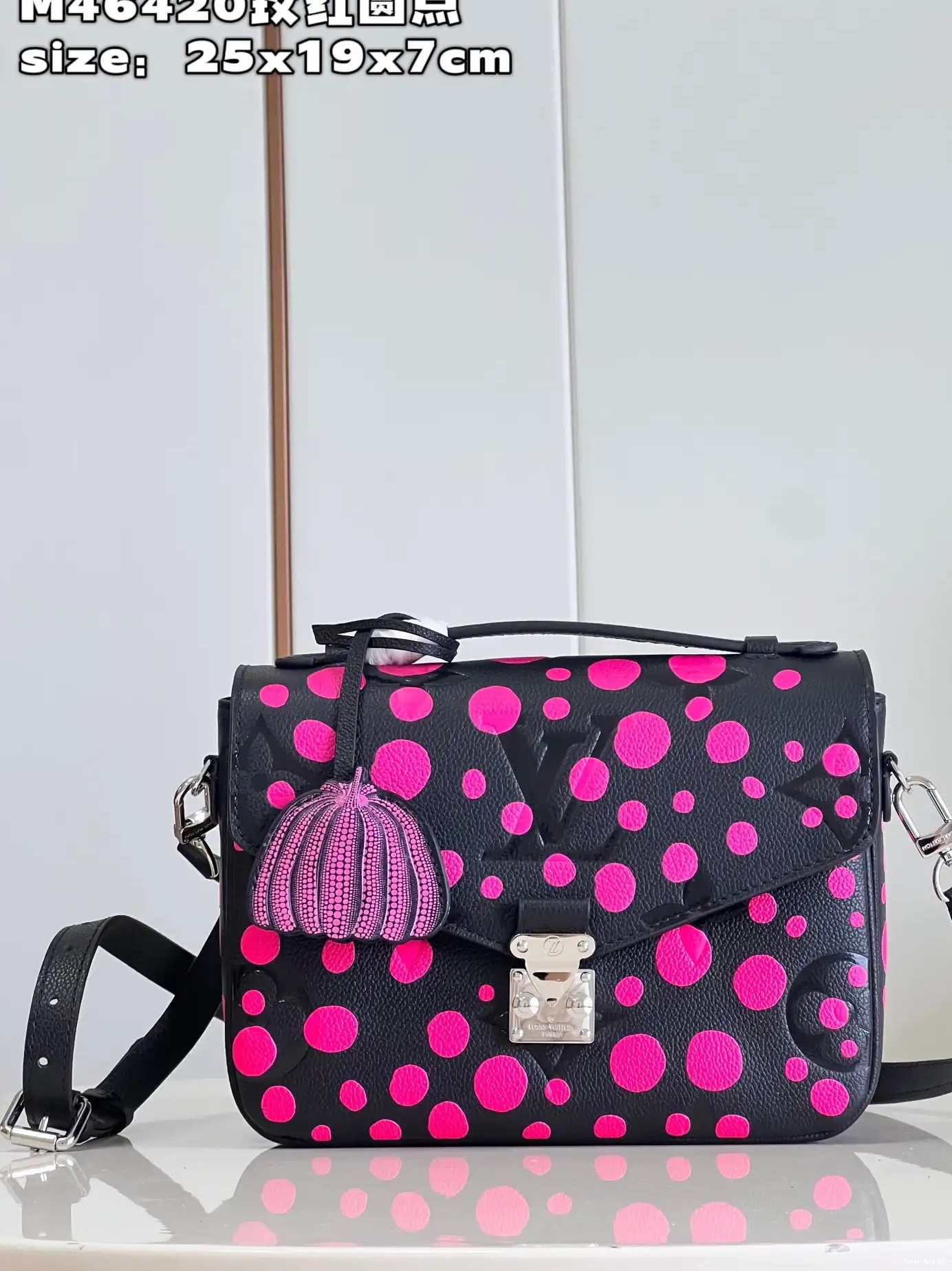 Firstbags ru  POCHETTE VUITTON YK x MÉTIS LOUIS 0606